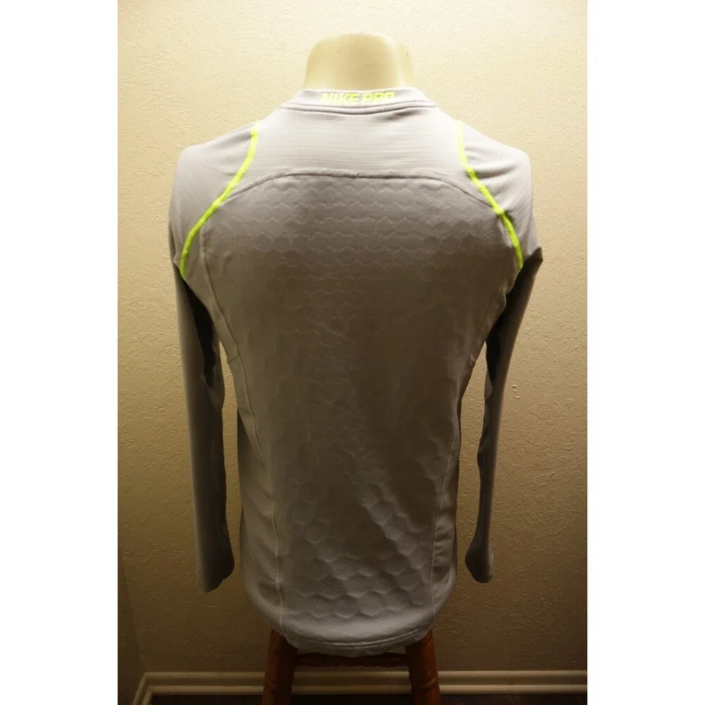 Nike Pro Hyperwarm Mens T Shirt M Gray Crew Neck Long Sleeve Breathable Logo